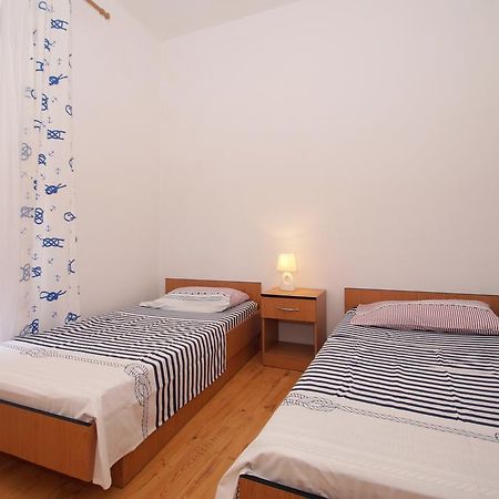 Apartment Chupa Корчула Екстер'єр фото