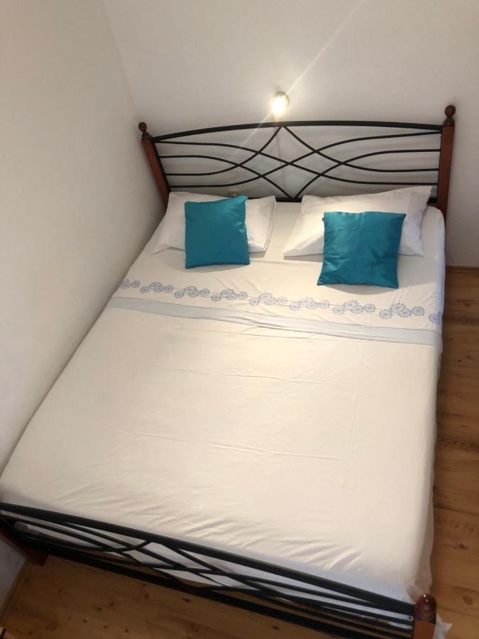 Apartment Chupa Корчула Екстер'єр фото